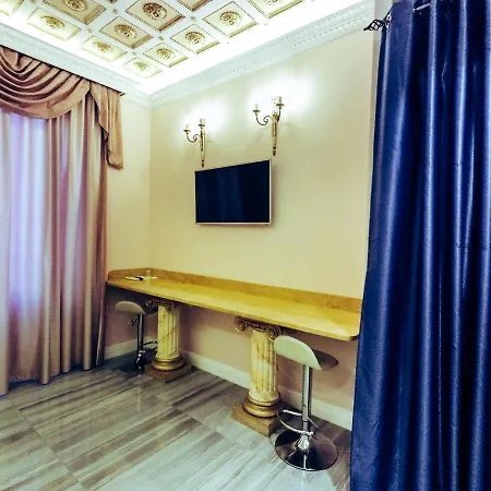 Impero Vaticano Couette-café 2*